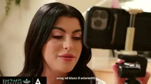NURU MASSAGE – Sexy Gal Ritchie Gives An Instructional Video On How To Give The Best Nuru Massage